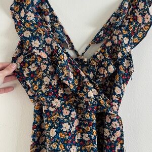 WYLDR blue floral dress size medium